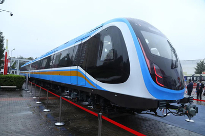 二一三电器集团应邀参加中国中车集团系列化中国标准地铁列车产品平台发布会